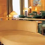 Pierre & La Corniche D'or 3*