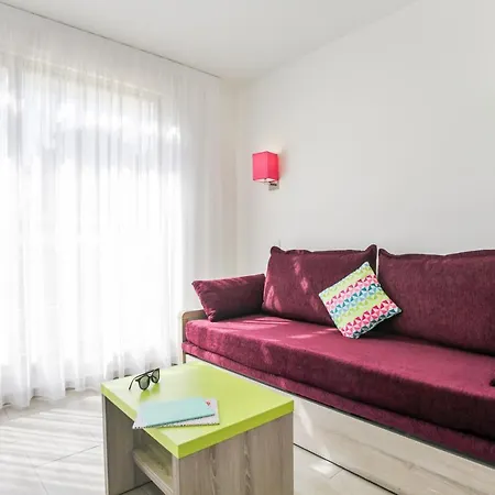 Aparthotel Pierre & La Corniche D'or 3*