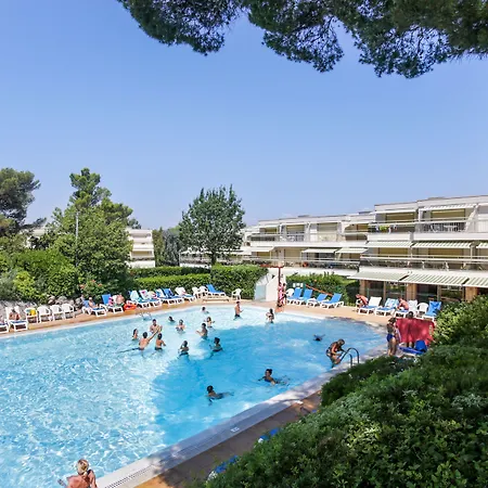 Pierre & La Corniche D'or