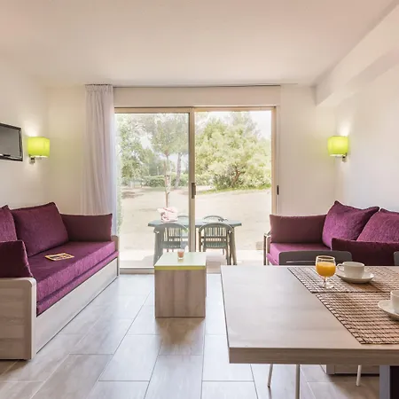 Pierre & La Corniche D'or Ξενοδοχείο με διαμερίσματα Boulouris-sur-Mer