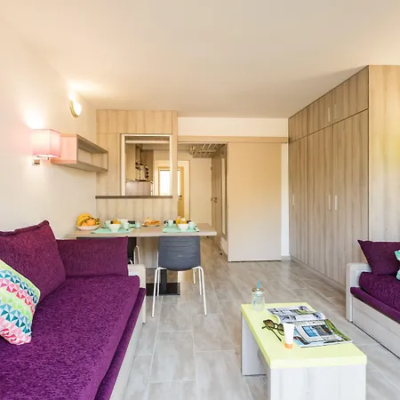 Pierre & La Corniche D'or 3*