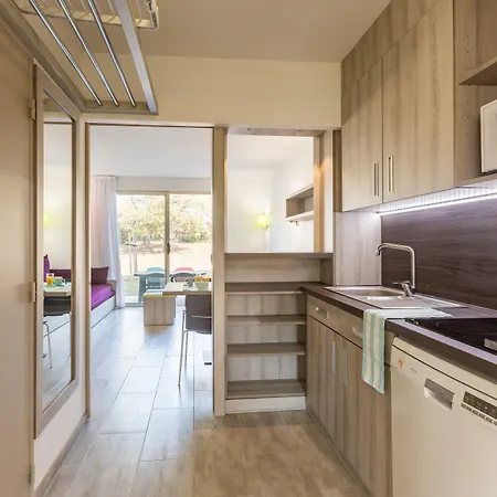 Pierre & La Corniche D'or 3*