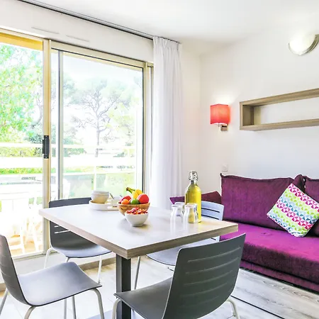 Pierre & La Corniche D'or Ξενοδοχείο με διαμερίσματα 3*