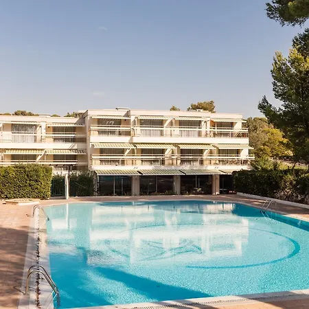 Pierre & La Corniche D'or 3* ブルリ・シュル・メール