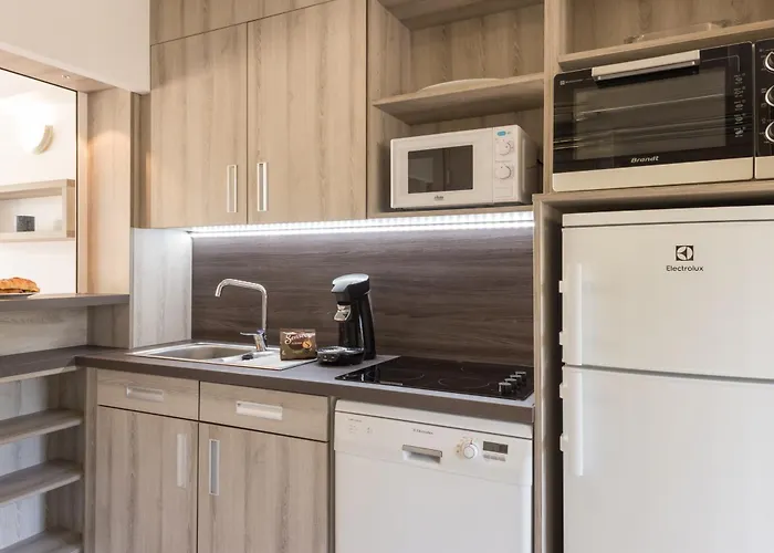 شقة فندقية Pierre & La Corniche D'or 3*